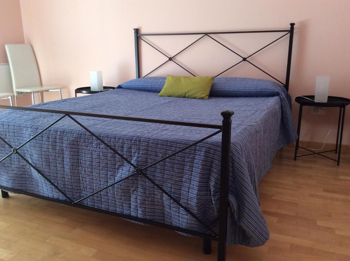A Un Passo Da... B&B Elmas Luaran gambar